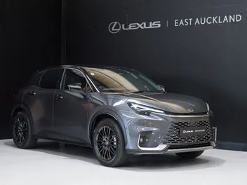 Lexus Lbx 2026 photo 2