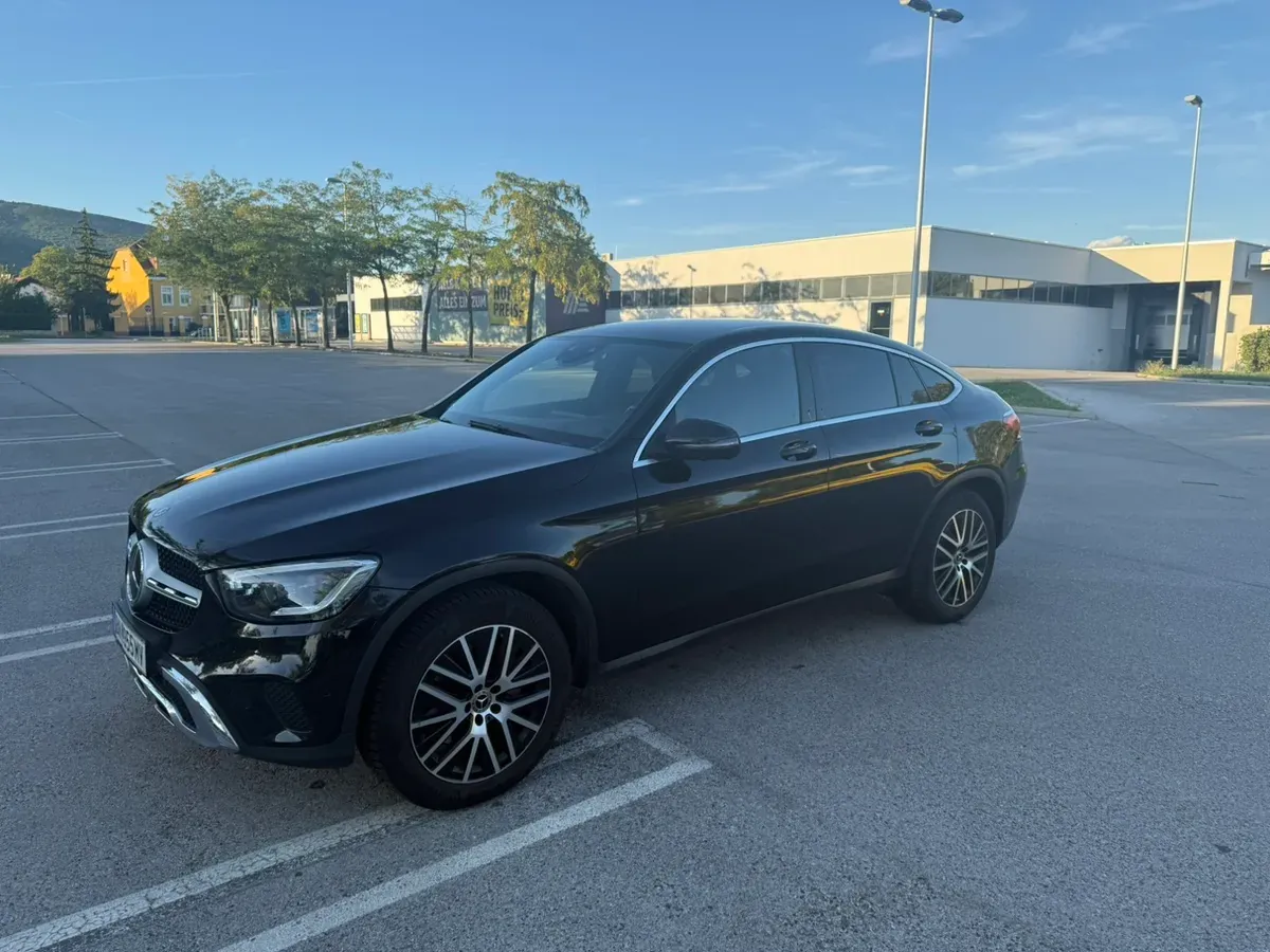 Mercedes-Benz Glc-Class 2019 photo 2
