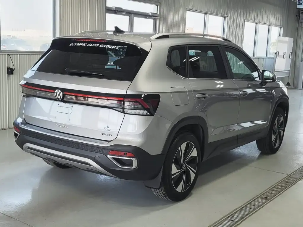 Volkswagen Taos 2025 photo 3