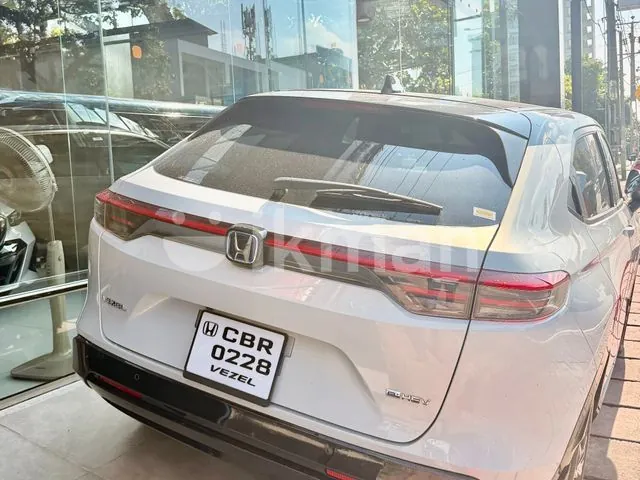 Honda Vezel 2025 photo 2