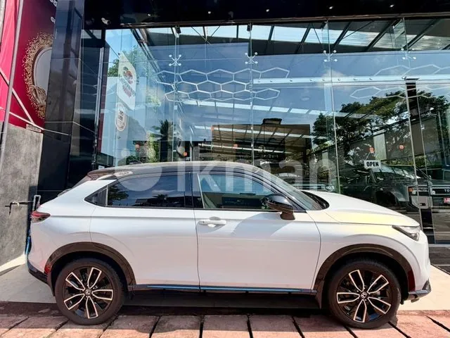 Honda Vezel 2025 photo 3