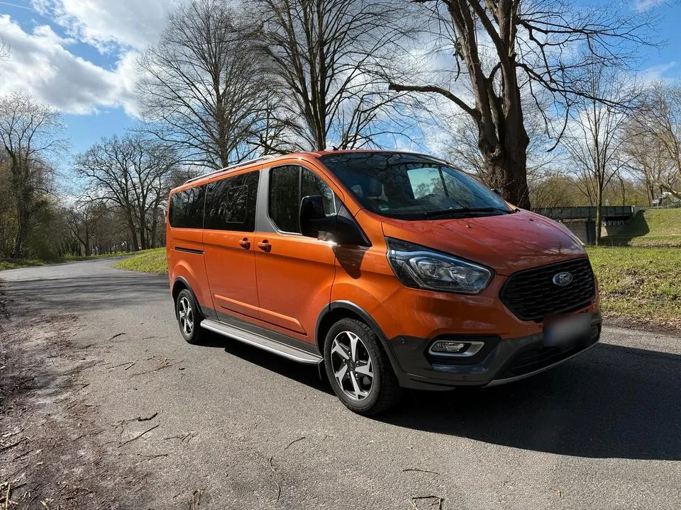 Ford Tourneo Custom