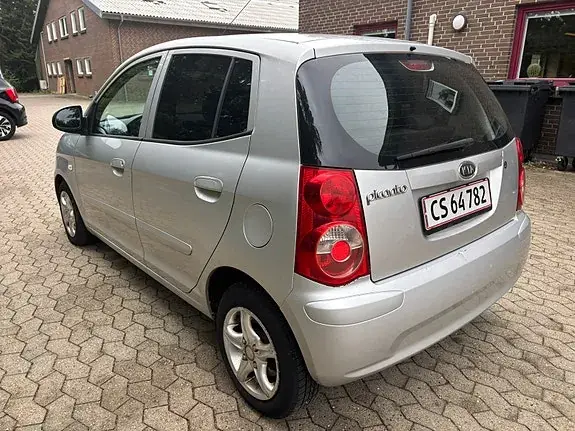 Kia Picanto 2008 photo 4