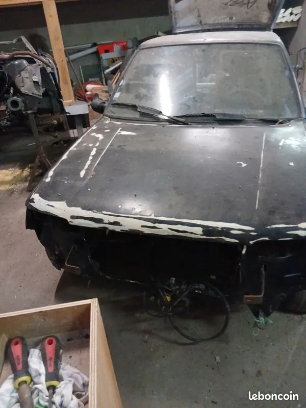 Peugeot 205