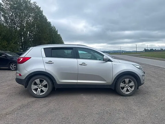 Kia Sportage 2013 photo 2