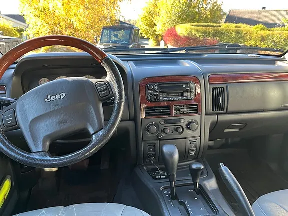 Jeep Grand Cherokee 2004 photo 5