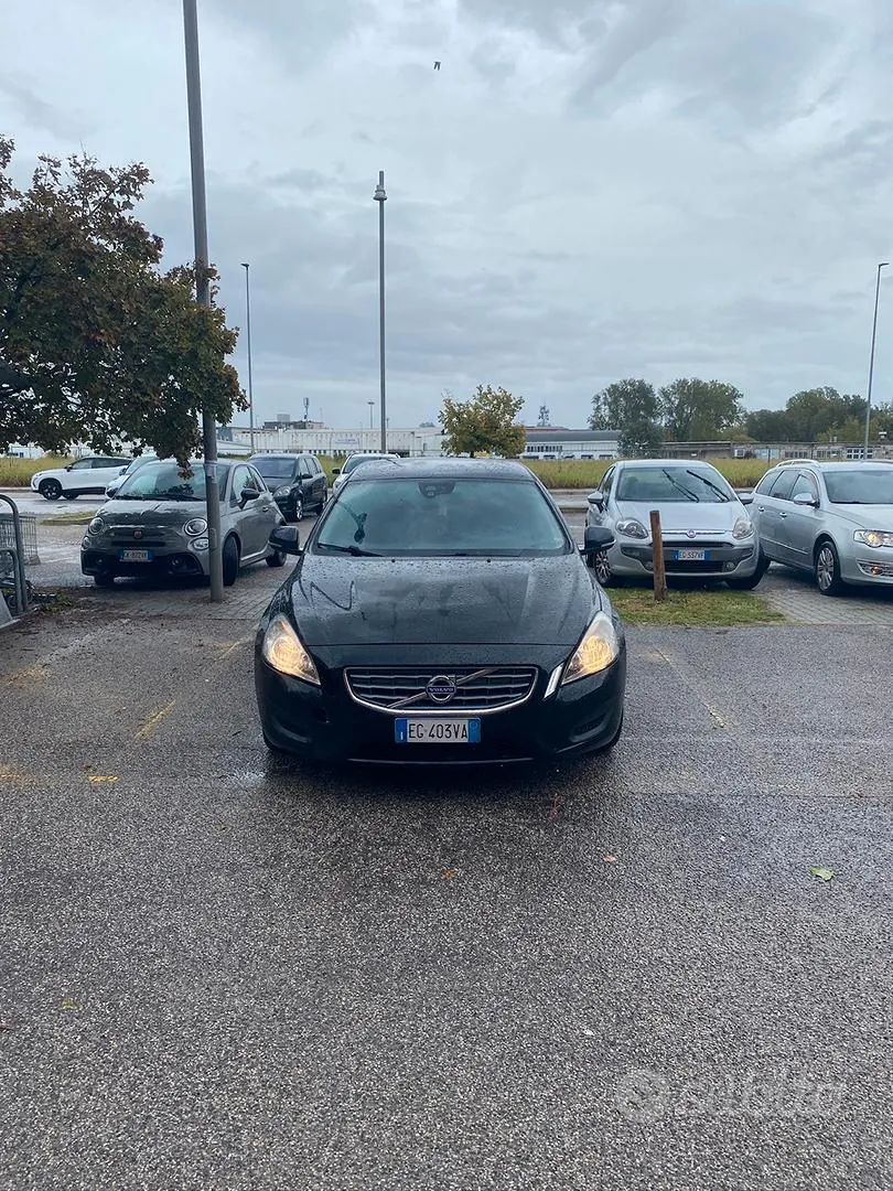 Volvo V60 2011 photo 4