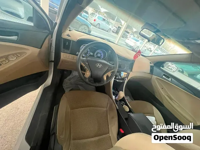 Hyundai Sonata 2011 photo 3