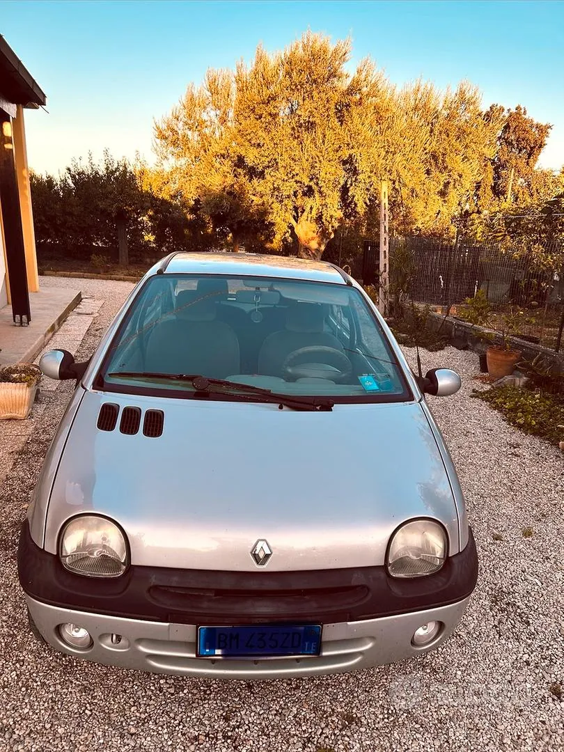 Renault Twingo 2000 photo 4