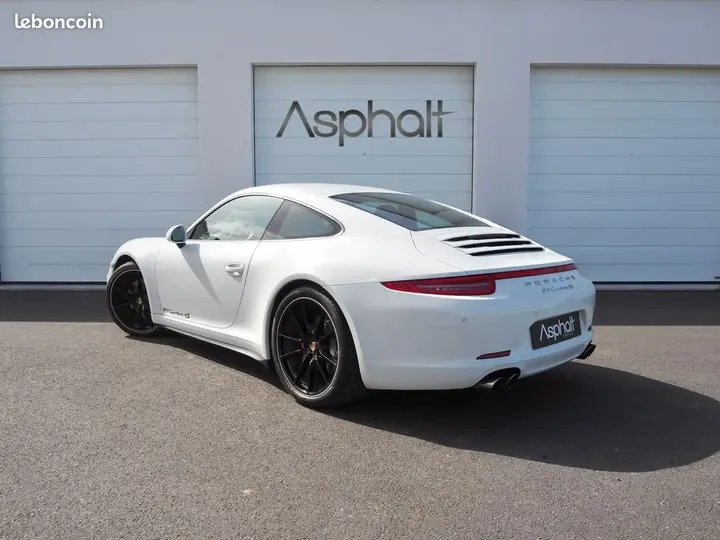 Porsche 911 2013 photo 2
