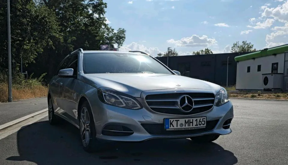 Mercedes-Benz E 300