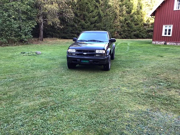 Chevrolet S10 2002 photo 3