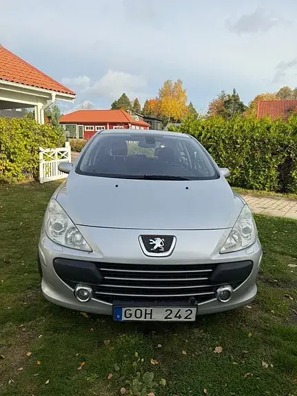 Peugeot 307 2008 photo 2