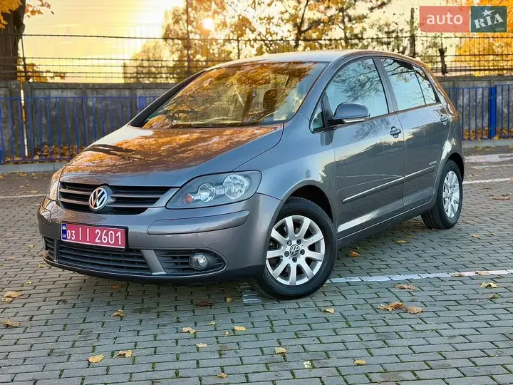 Volkswagen Golf Plus 2009 photo 3