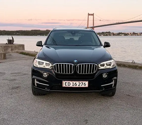 BMW X5 2015 photo 2
