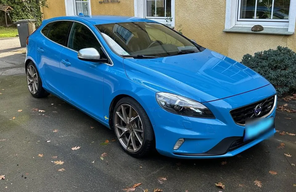 Volvo V40