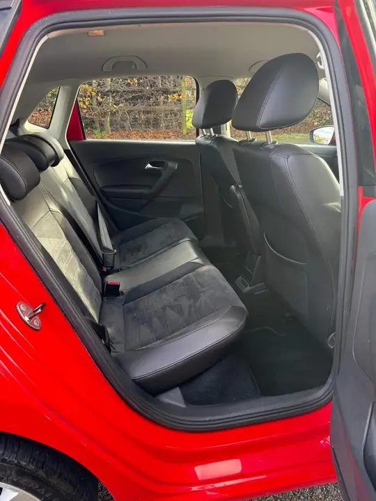 Volkswagen Polo 2010 photo 5