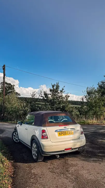 Mini Convertible 2009 photo 4