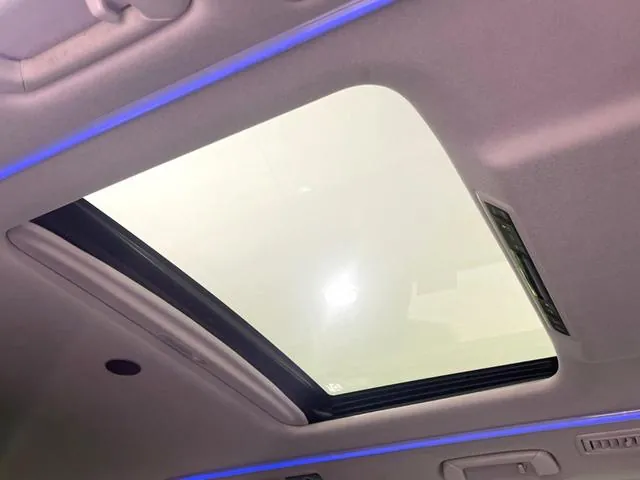 Toyota Alphard 2018 photo 5