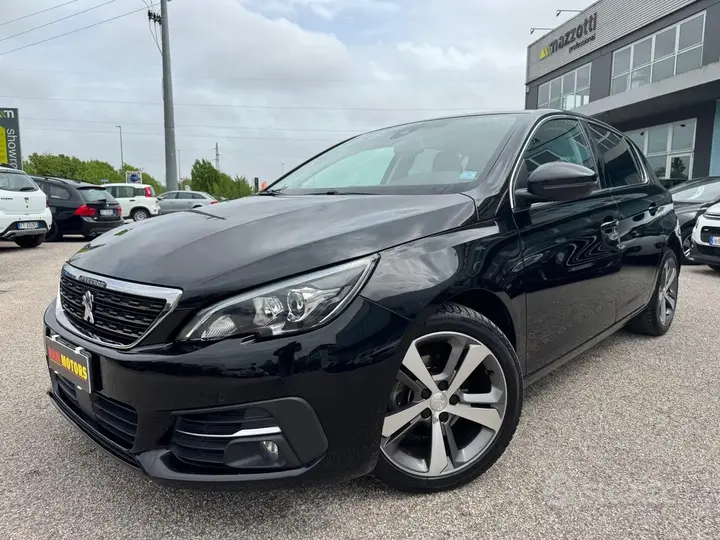 Peugeot 308 2018 photo 3