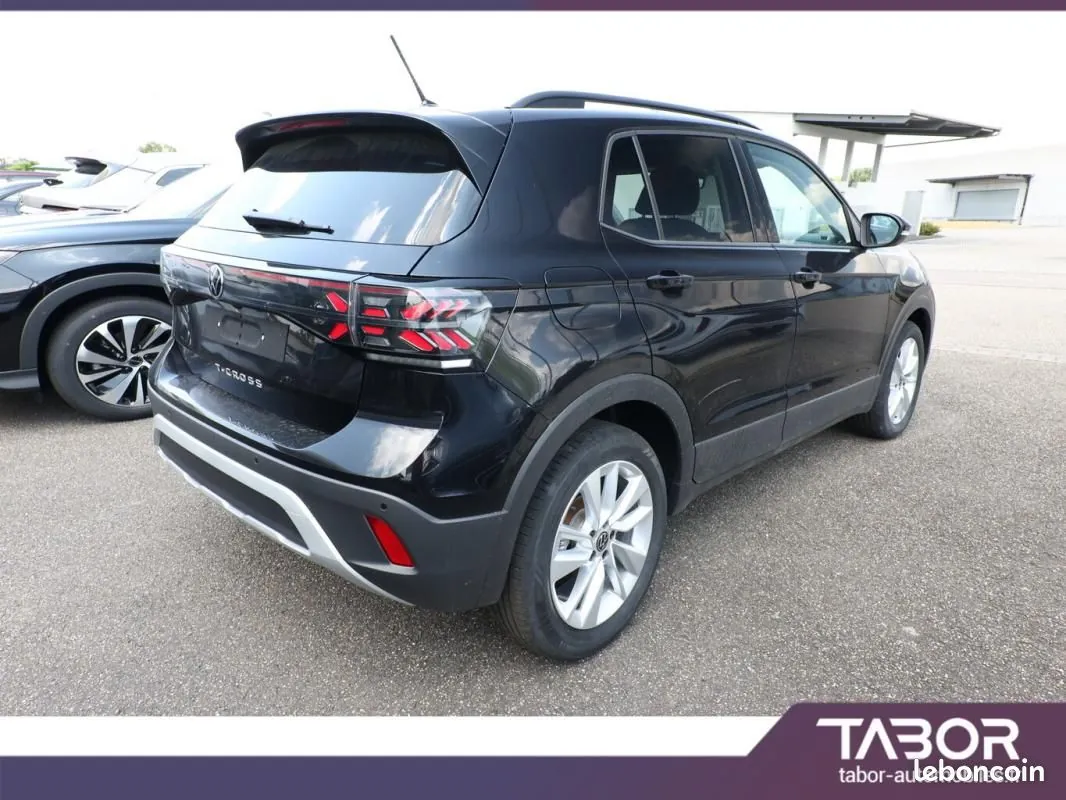 Volkswagen T-Cross 2026 photo 3