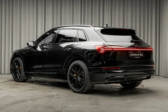Audi E-Tron 2023 photo 5