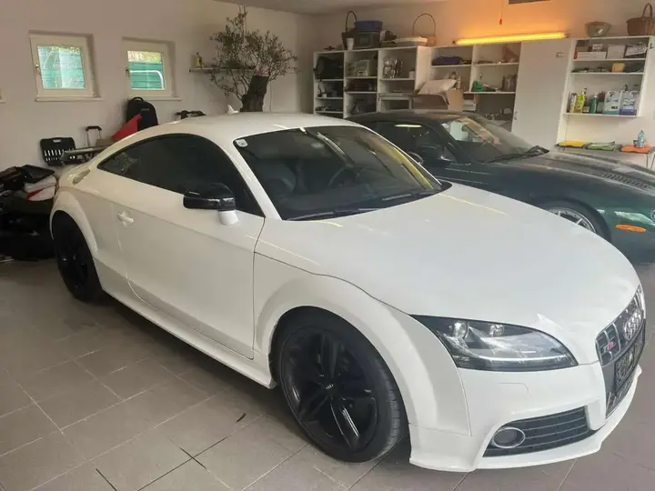 Audi Tt 2009 photo 2