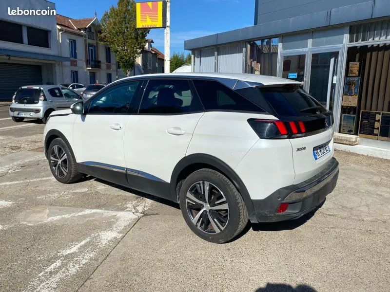 Peugeot 3008 2019 photo 4