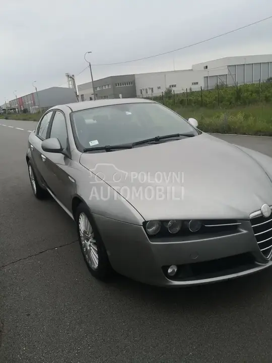 Alfa Romeo 159 2007 photo 2