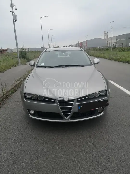 Alfa Romeo 159