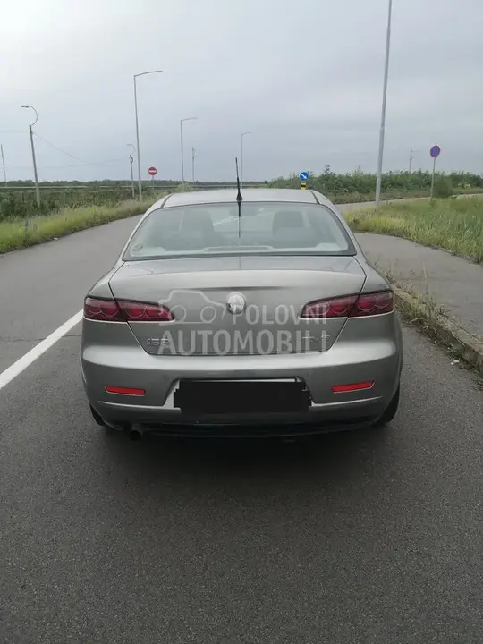 Alfa Romeo 159 2007 photo 5