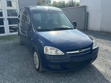 Opel Combo Tour