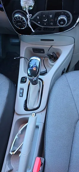 Renault Zoe 2015 photo 2