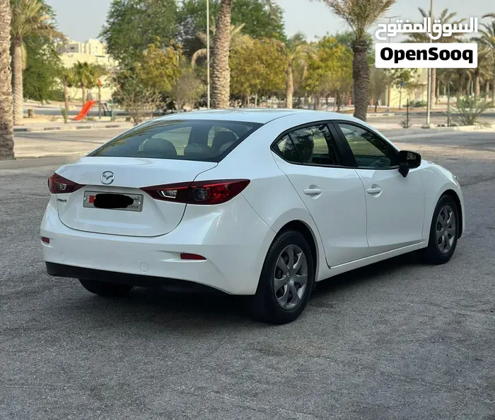 Mazda 3 2019 photo 3