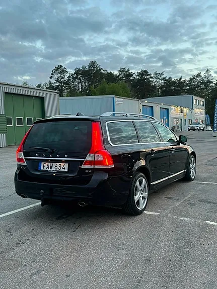Volvo V70 2015 photo 3