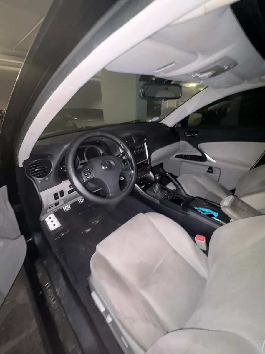 Lexus Is 2007 photo 2