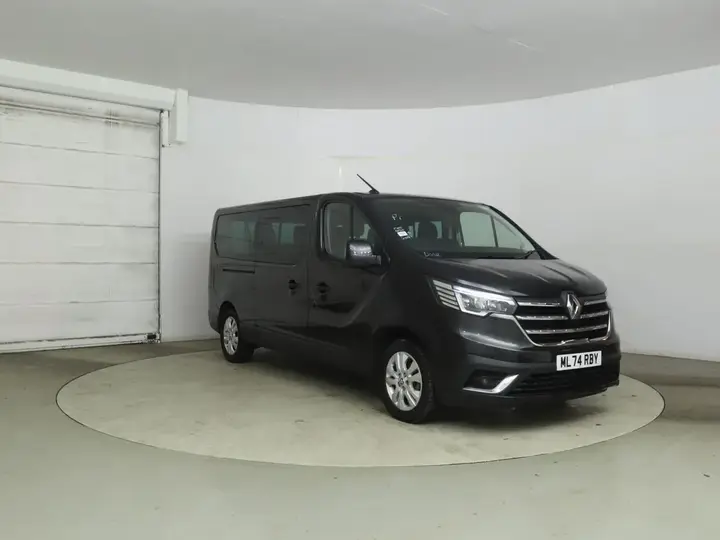 Renault Trafic 2024 photo 5