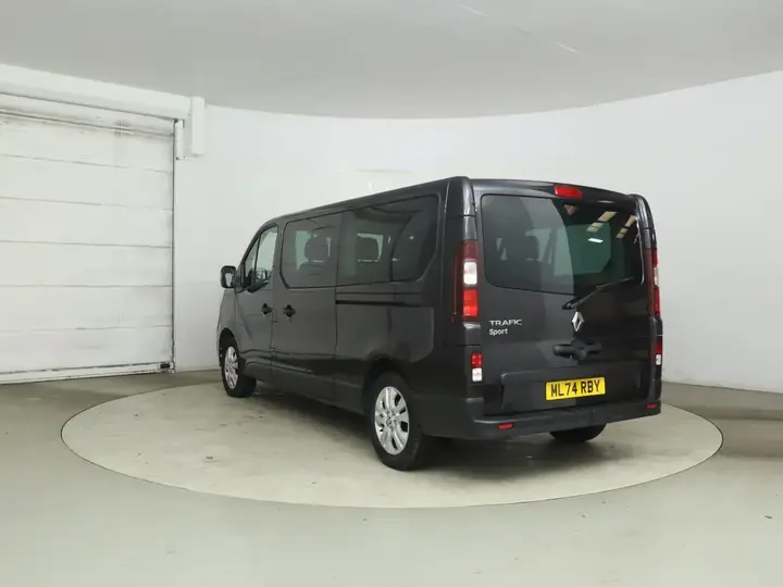 Renault Trafic 2024 photo 4