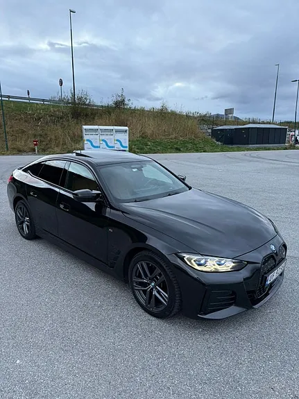 BMW I4 2022 photo 2