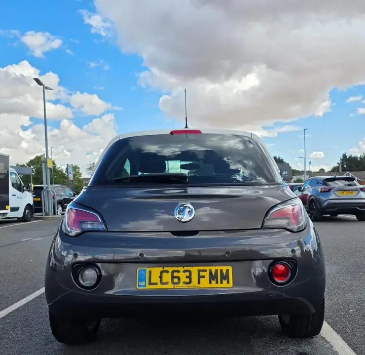 Vauxhall Adam 2014 photo 5