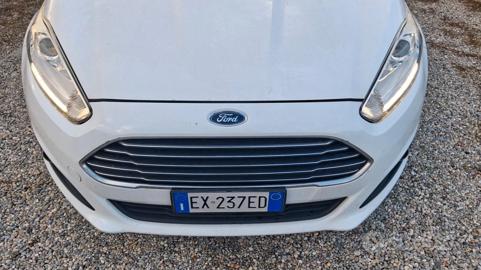 Ford Fiesta 2014 photo 3