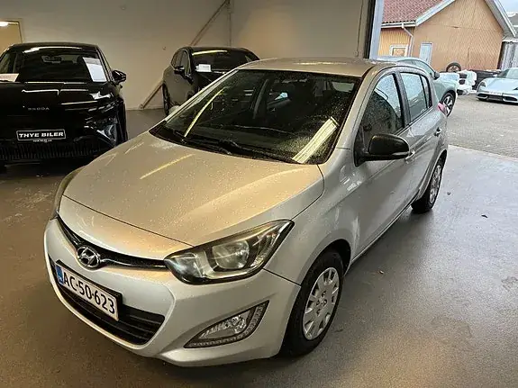 Hyundai I20