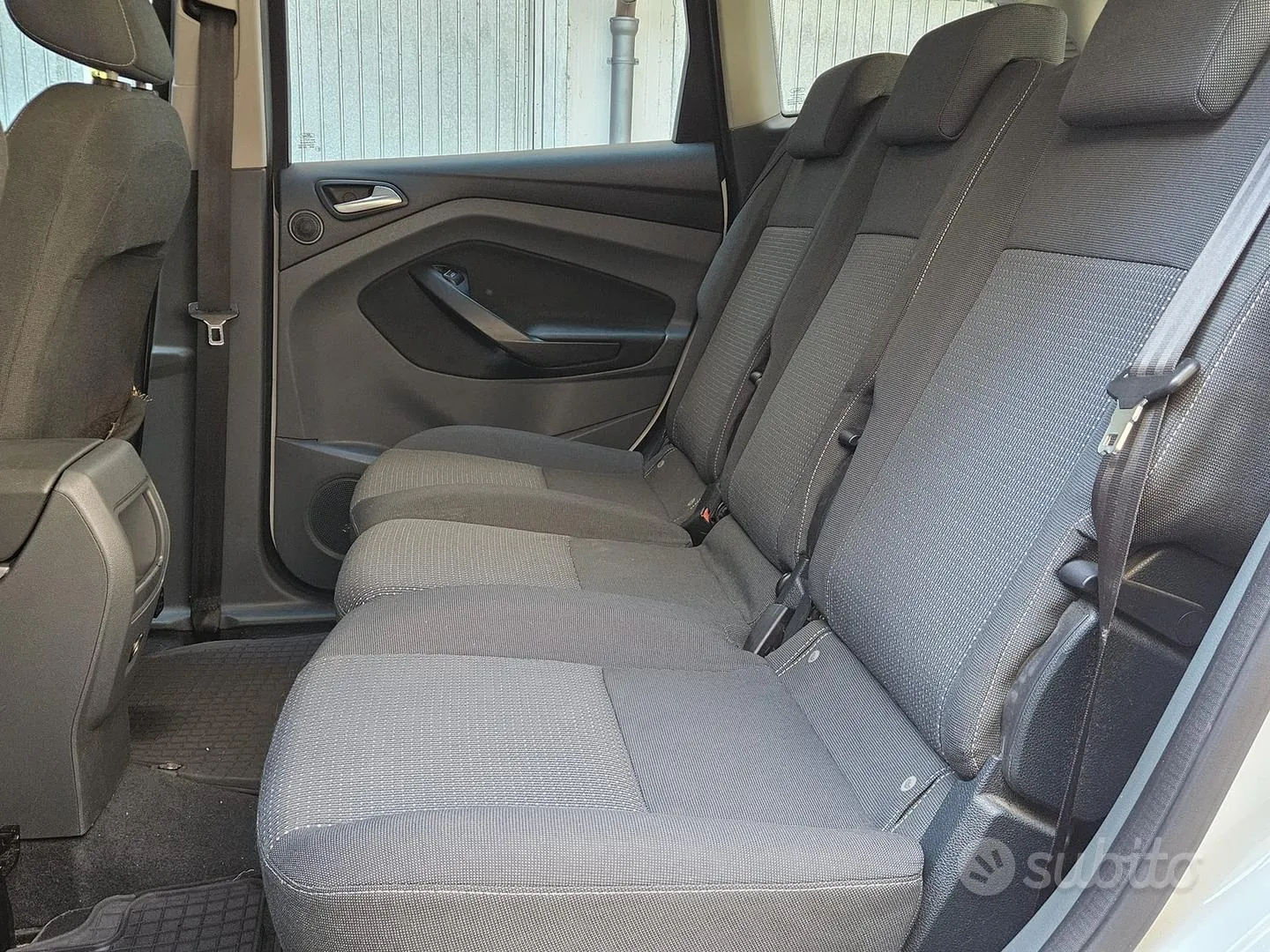 Ford C-Max 2012 photo 5