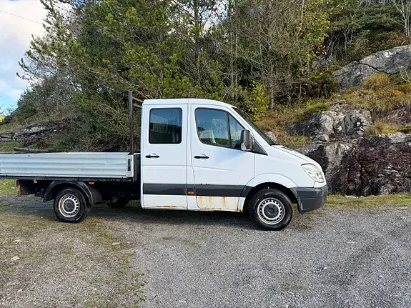 Mercedes-Benz Sprinter 211