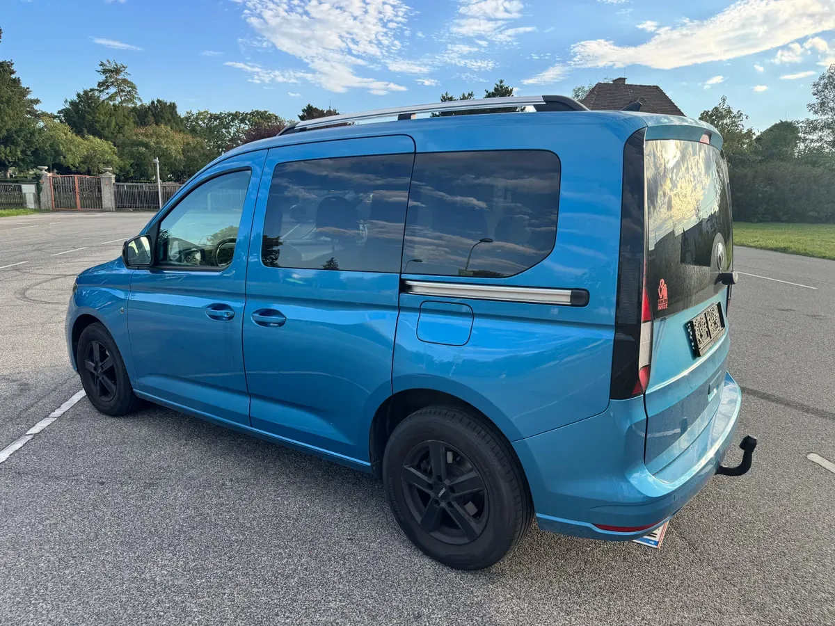 Volkswagen Caddy 2022 photo 2