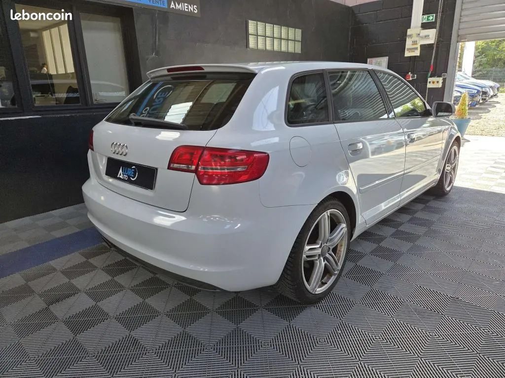 Audi A3 2012 photo 3