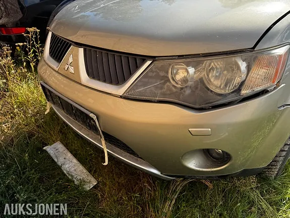 Mitsubishi Outlander 2008 photo 2