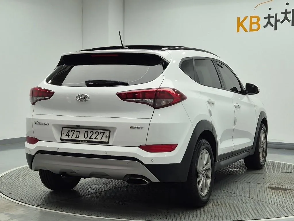 Hyundai Tucson 2017 photo 3