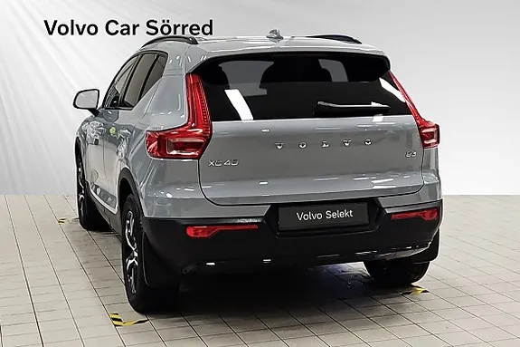 Volvo Xc40 2025 photo 4