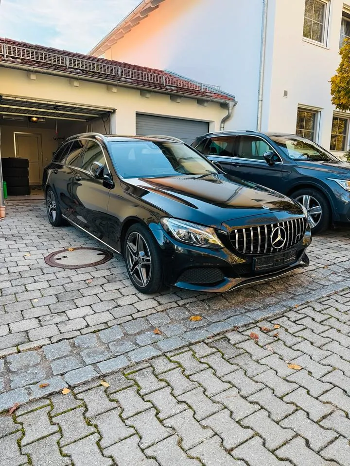 Mercedes-Benz C 220